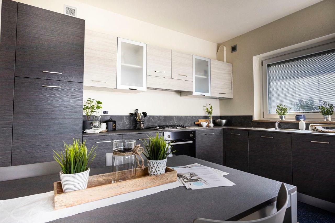 A&g - Elegante Casa 100 Mq Su Due Piani Con Wi-fi-giardino-parcheggio Holiday home