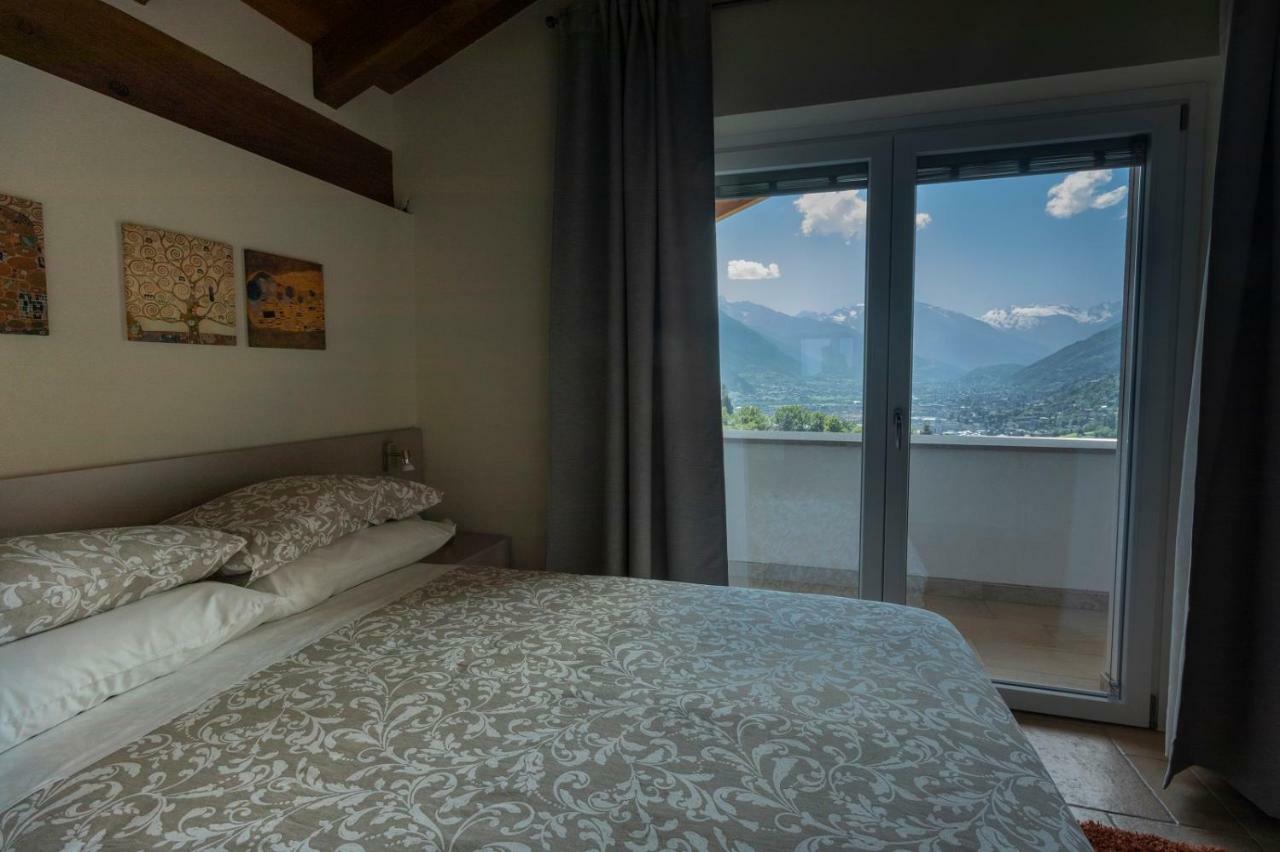 A&g - Elegante Casa 100 Mq Su Due Piani Con Wi-fi-giardino-parcheggio